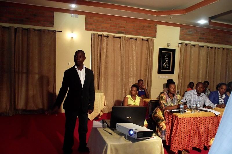 A partir de 2007, avec la naissance du Réseau des Associations de Personnes Handicapées du Burundi, dont l’AIPH assure la présidence jusqu’à aujourd’hui, le plaidoyer au niveau national s’est manifesté comme une nécessité pour pouvoir insérer socio économiquement les personnes handicapées.