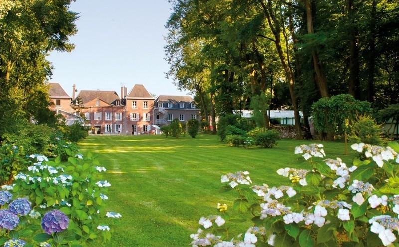 La maison est donnée à l’abbé Pierre et ses amis en 1964.