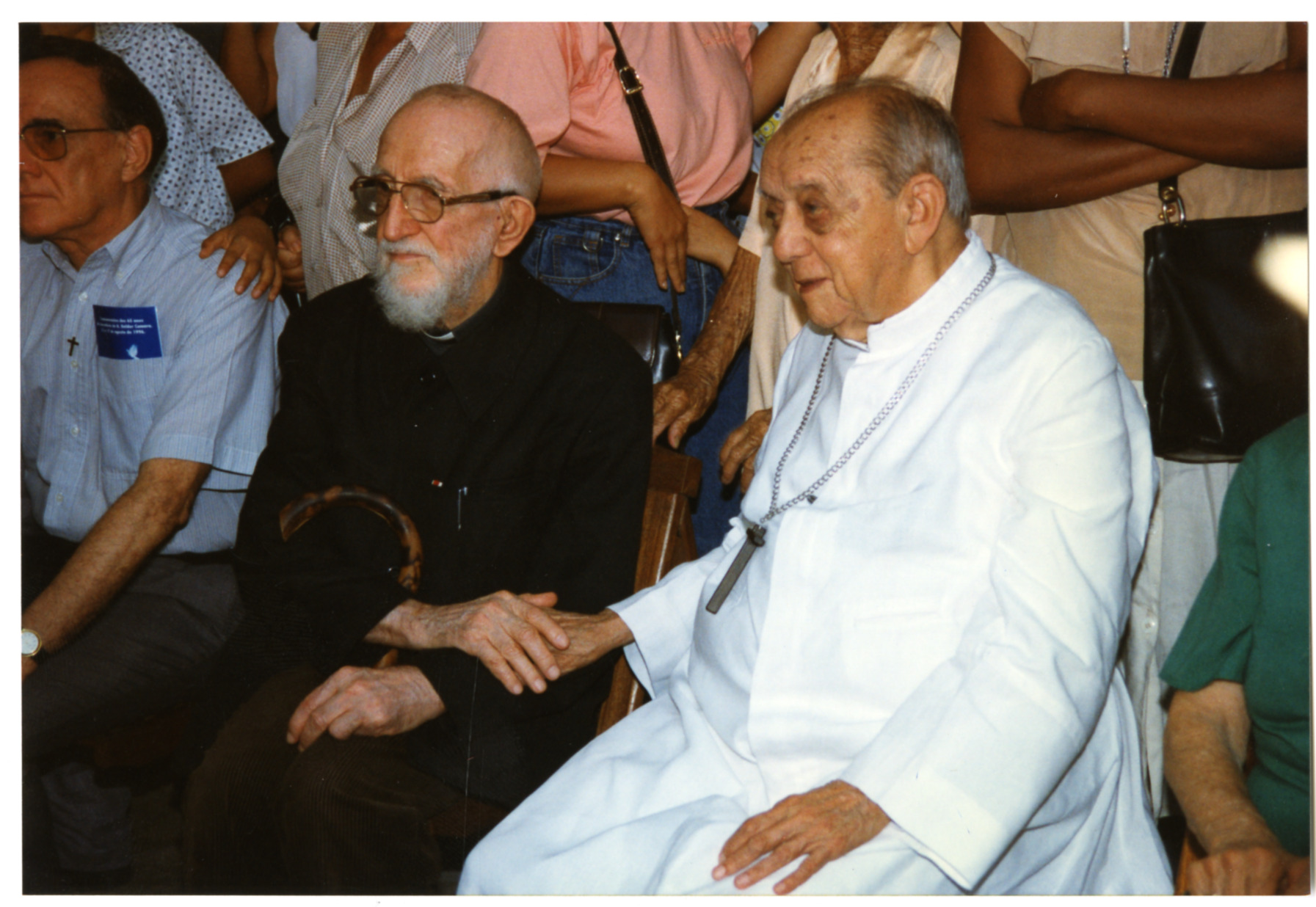 L'abbé Pierre et Dom Hélder Câmara à Emaús Recife, 16 août 1996.©Emmaüs International